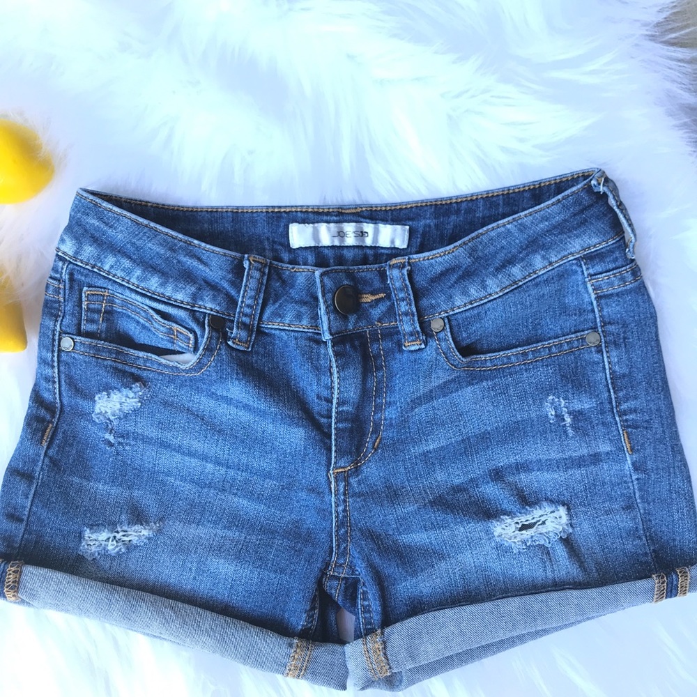 🍋Joe’s Jeans Ripped denim shorts